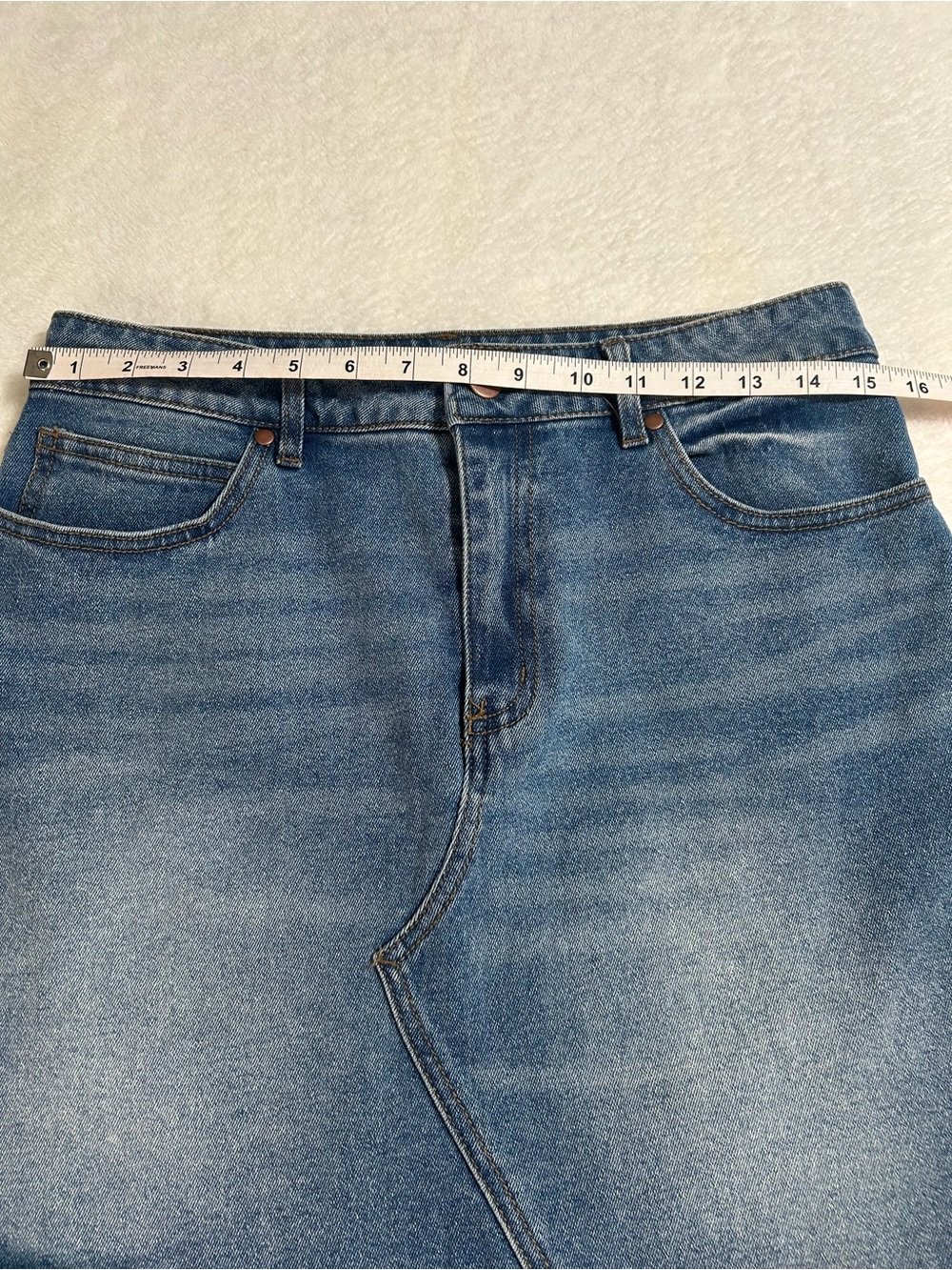 Versona Denim Fringe Hem Mini
Skirt Size 10 - Picture 6 of 7